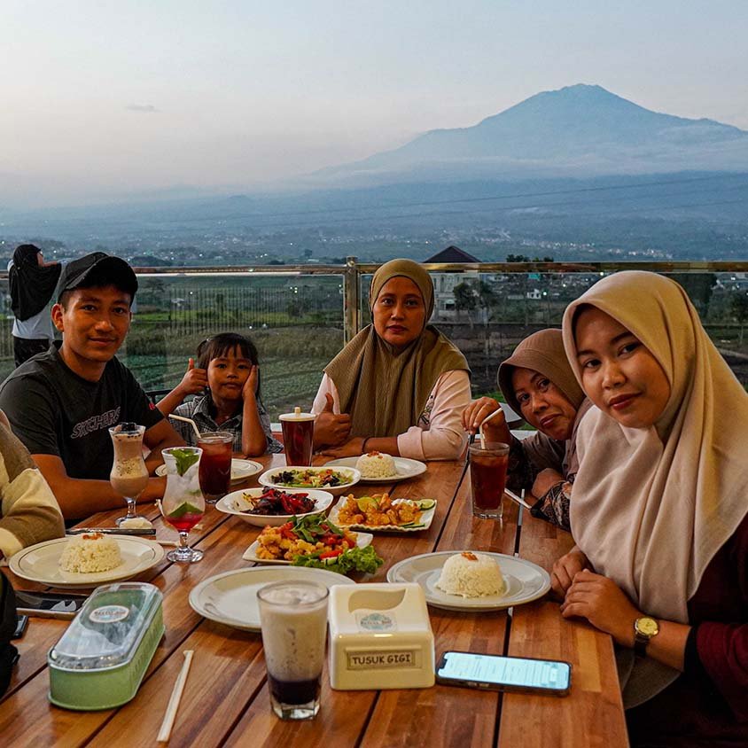 Resto dengan view bagus